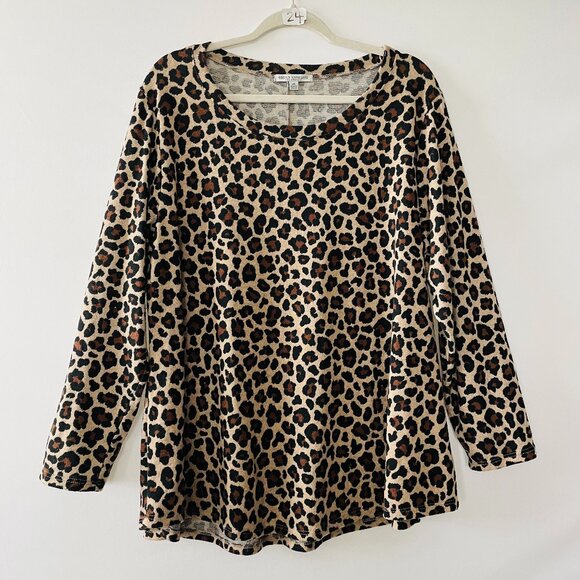 Green Envelope Womens Tan Brown Leopard Print Y2K Thin Knit Sweater Size 2X - Picture 1 of 7